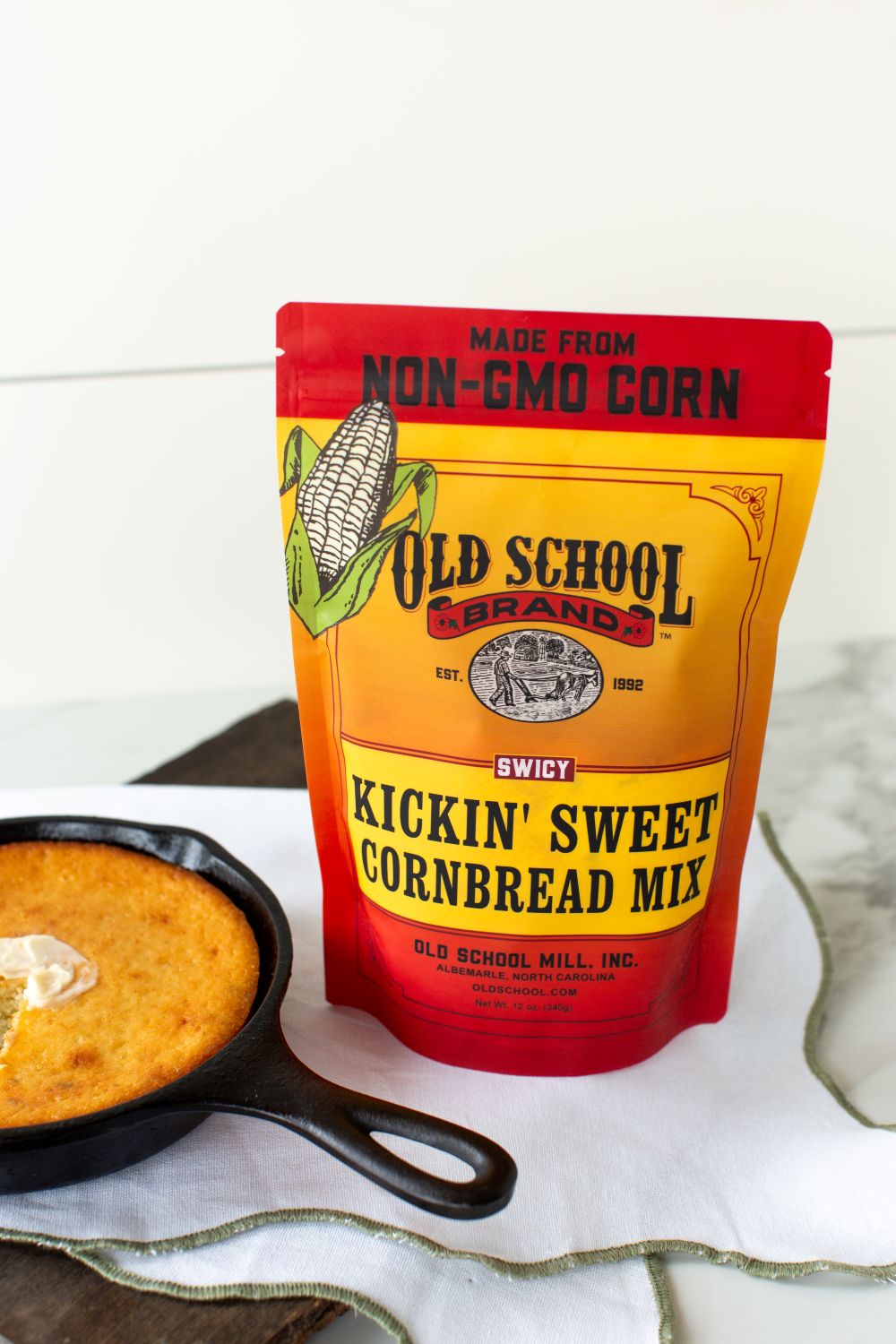 Kickin' Sweet Cornbread, 12 oz.