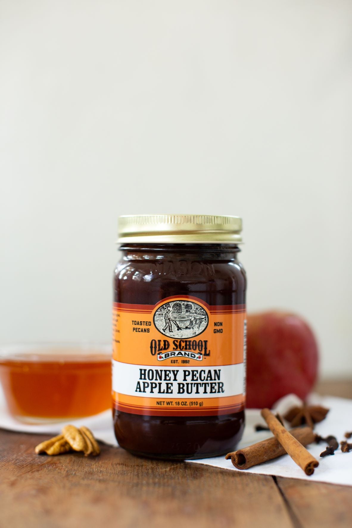 Honey Pecan Apple Butter, 18oz image 0