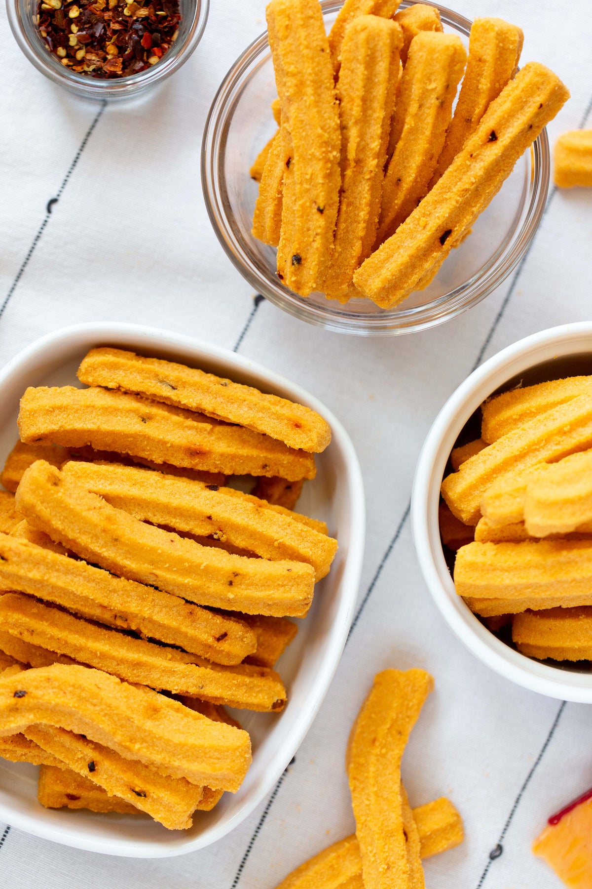 Hot & Spicy Cheese Straws, 6 oz.