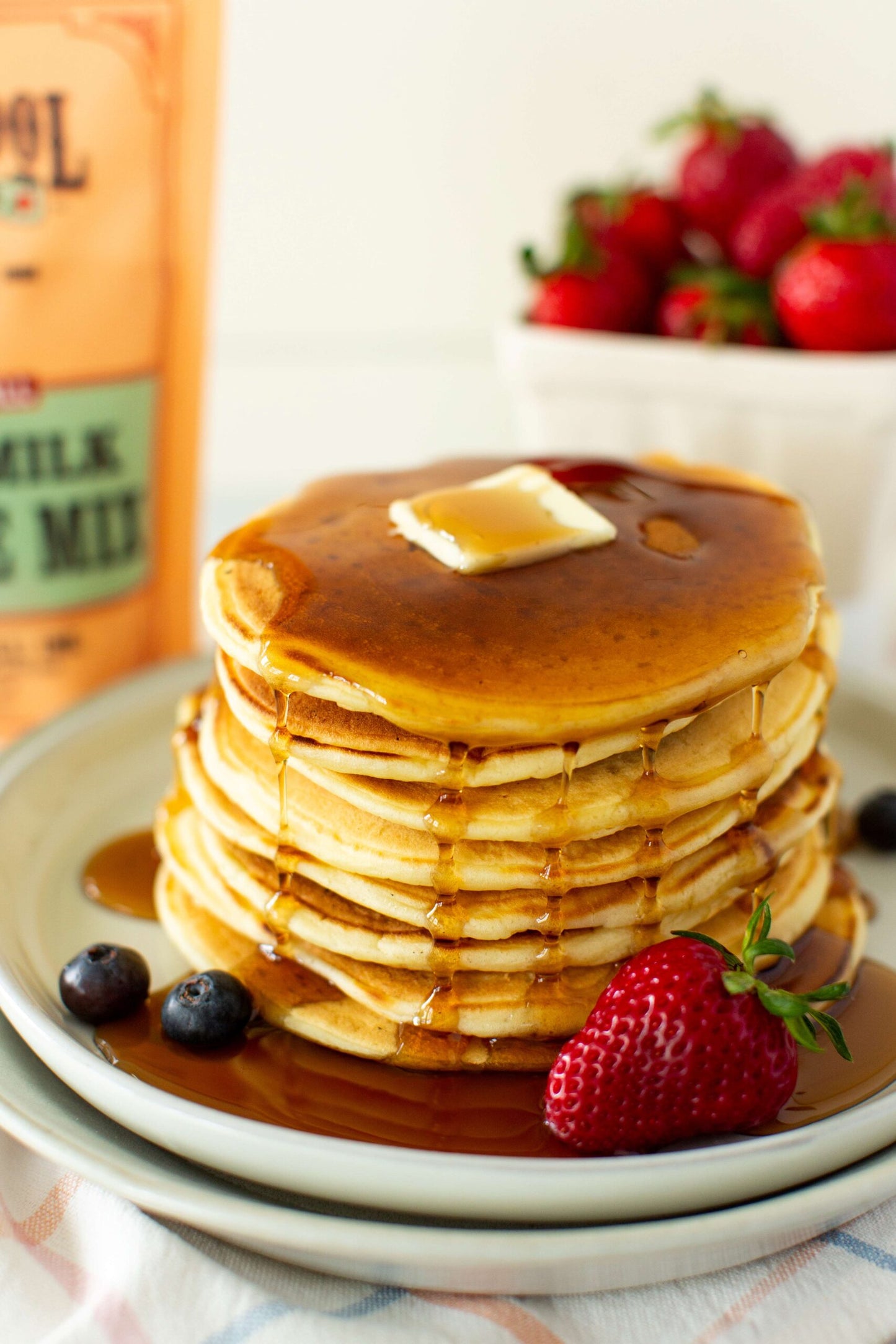 Buttermilk Pancake Mix, 12oz image 3